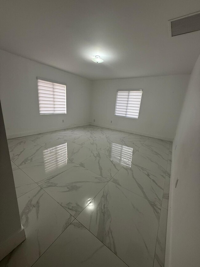 Building Photo - 1970 NW 47th Terrace