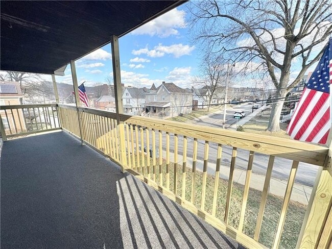 Building Photo - 927 Vance Ave