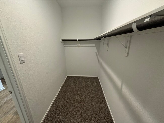 Building Photo - 7326 Audubon Russet Dr