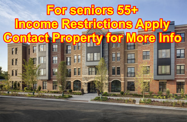 Primary Photo - 4655 W Berteau Ave