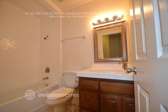 Building Photo - 27837 Ridgegrove Dr