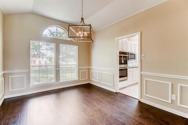 Building Photo - 1150 Retama Park Dr, Terrell, TX, 75160