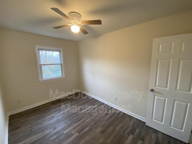 Building Photo - 24 Bentley Ct