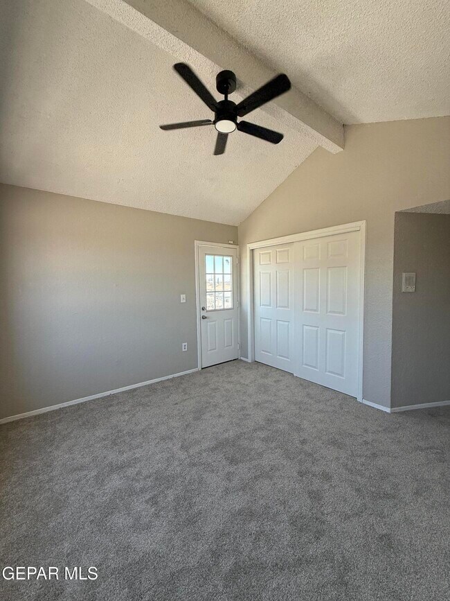 Building Photo - 11708 Sierra Azul Dr