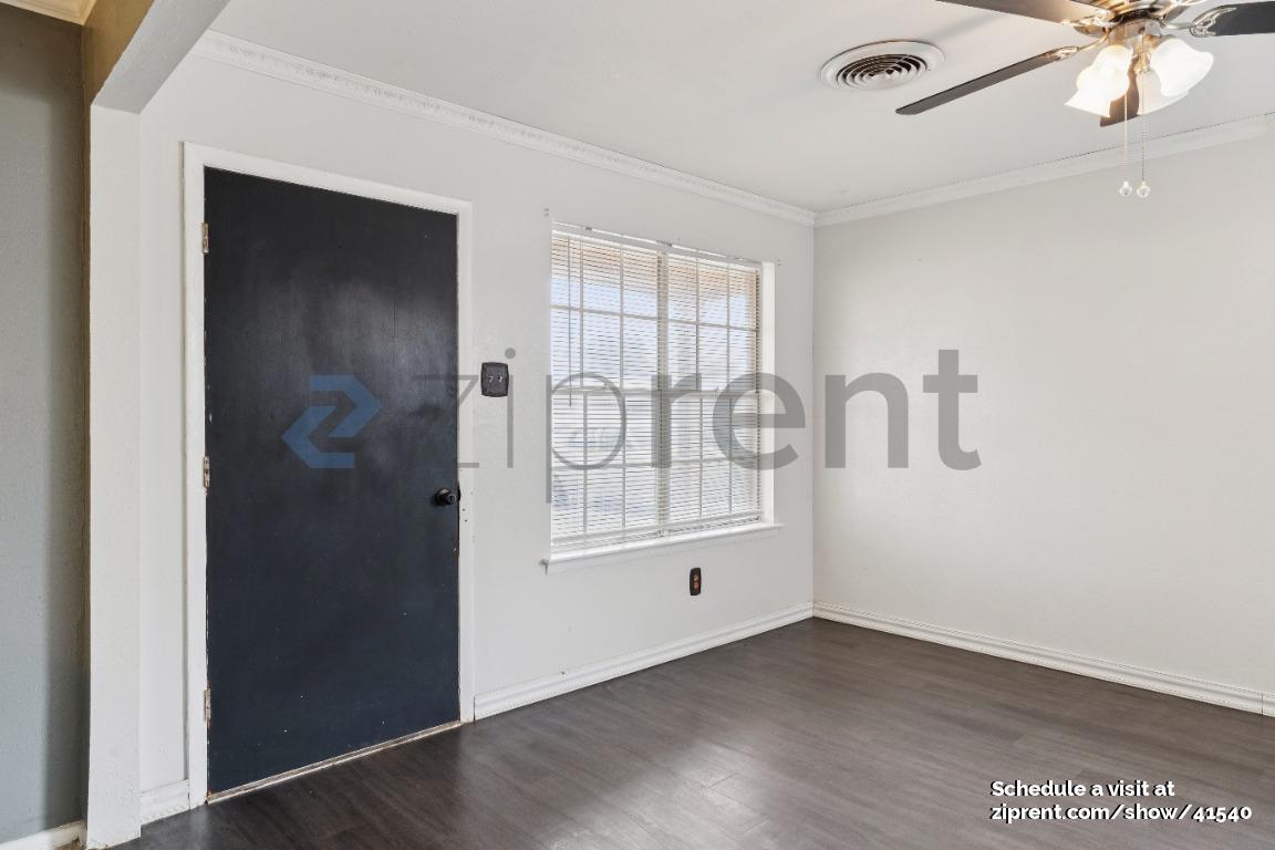 Building Photo - 1624 Petroleum Dr