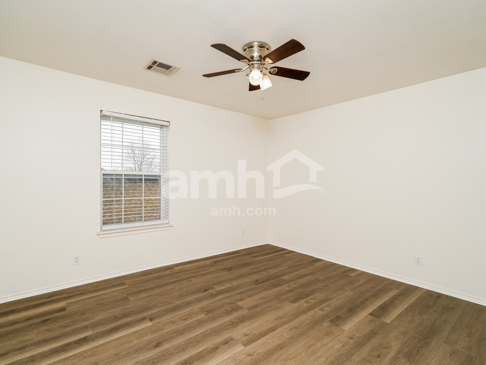 Building Photo - 7506 N 133rd E Ave