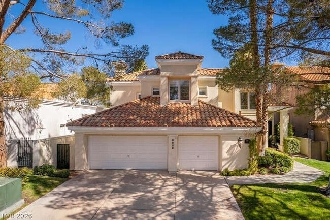 Building Photo - 8856 Rainbow Ridge Dr