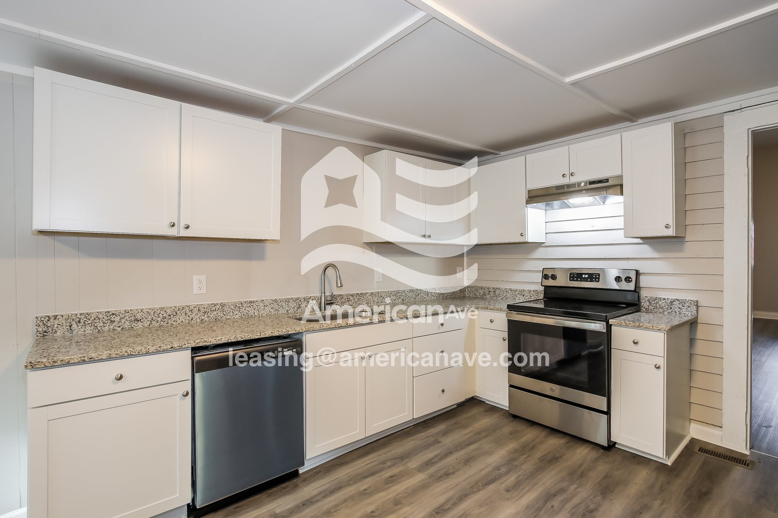 Building Photo - 756 Holt St