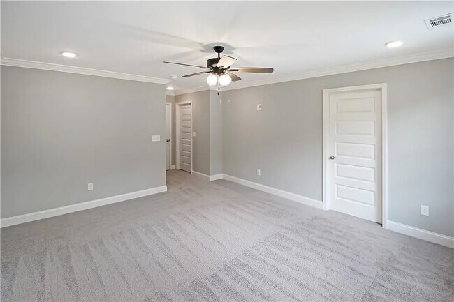Building Photo - 373 Lightness Dr