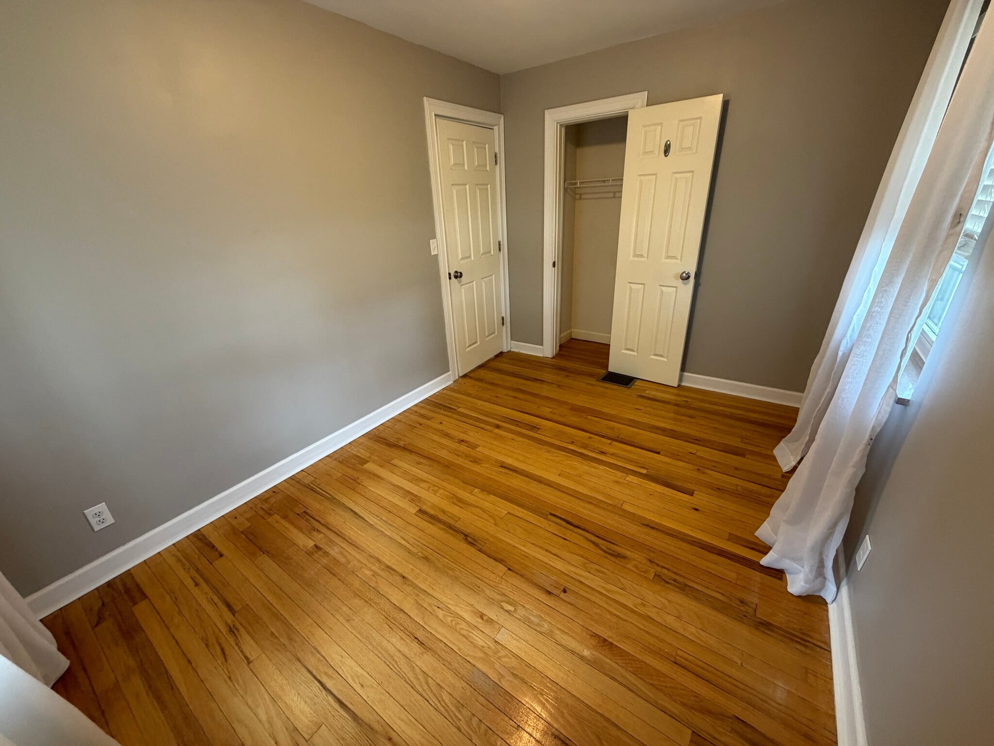 Bedroom #3 (first floor) - 2641 Vanderen Dr