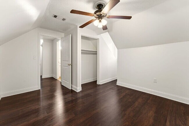 Building Photo - 4BR/2BA Piedmont Home with Flexible Layout + Detached Garage