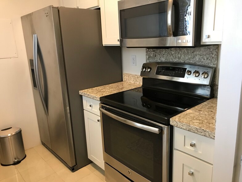 Building Photo - 55 S Judd St