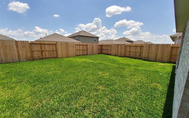 Building Photo - 6422 Seafoam Lake Dr