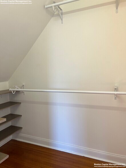 Building Photo - 731 Cambridge St