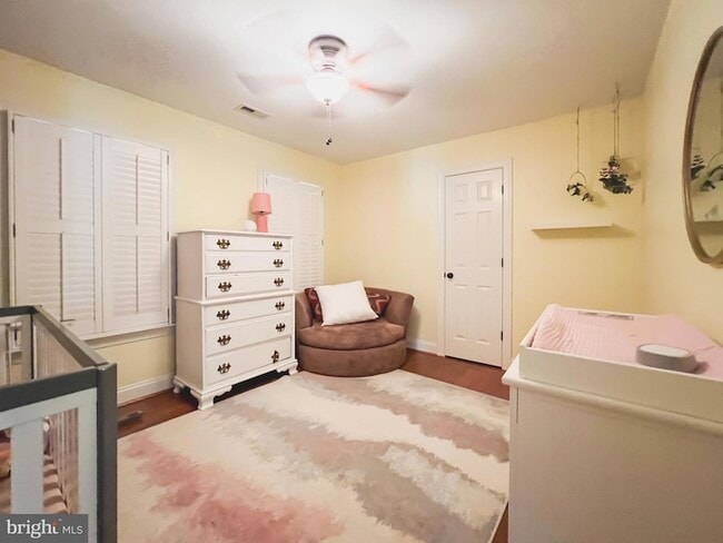 Building Photo - 41855 Meynard Ct