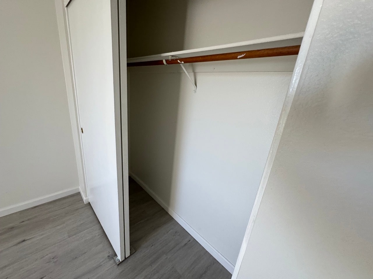 Building Photo - 4633 Vermont Pl