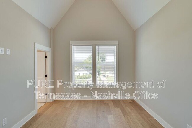Building Photo - 604 Annex Ave