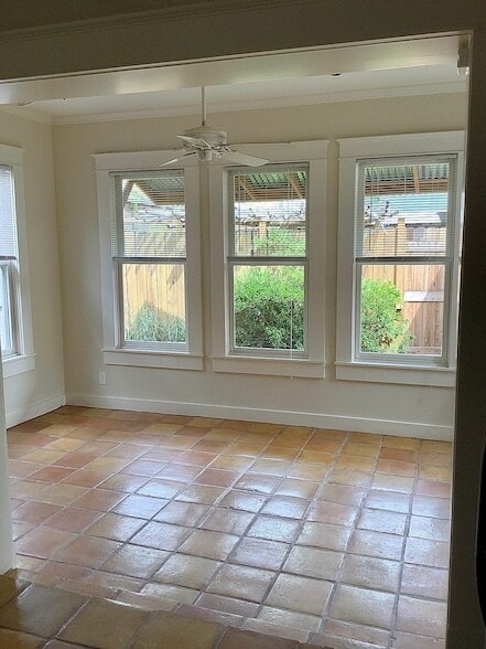 Building Photo - 1322 Harvard St