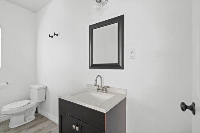 Building Photo - 8615 Higuera St