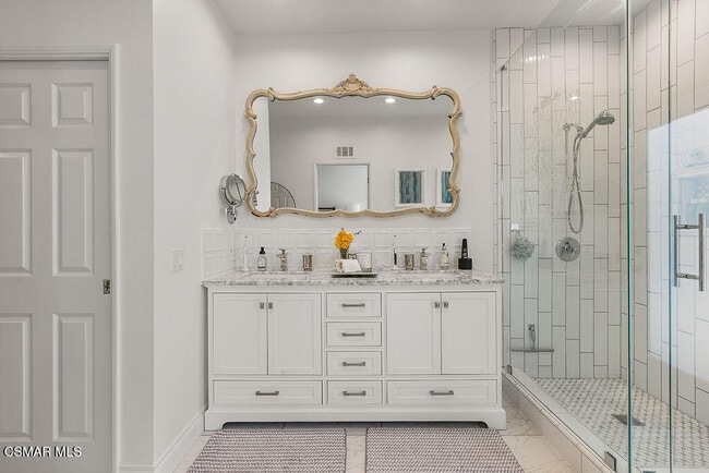 Building Photo - 2181 Brookfield Dr