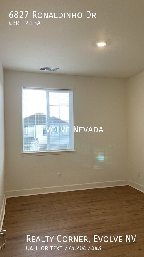 Building Photo - 6827 Ronaldinho Dr