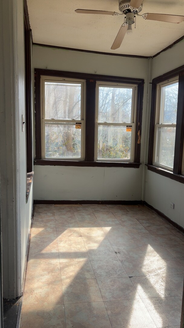 Building Photo - 5455 W Iowa St