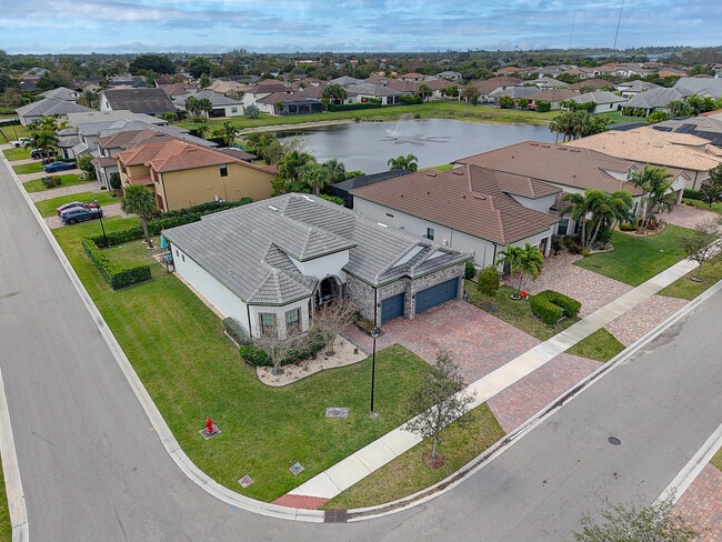 Building Photo - 8324 Pedigree Cir