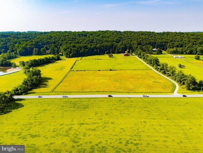 Building Photo - 2101 Tufton Ave