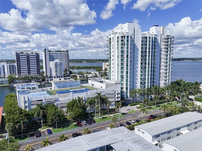 Building Photo - 7928 East Dr