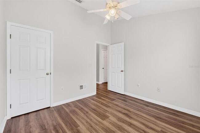 Building Photo - 5185 6th Way N