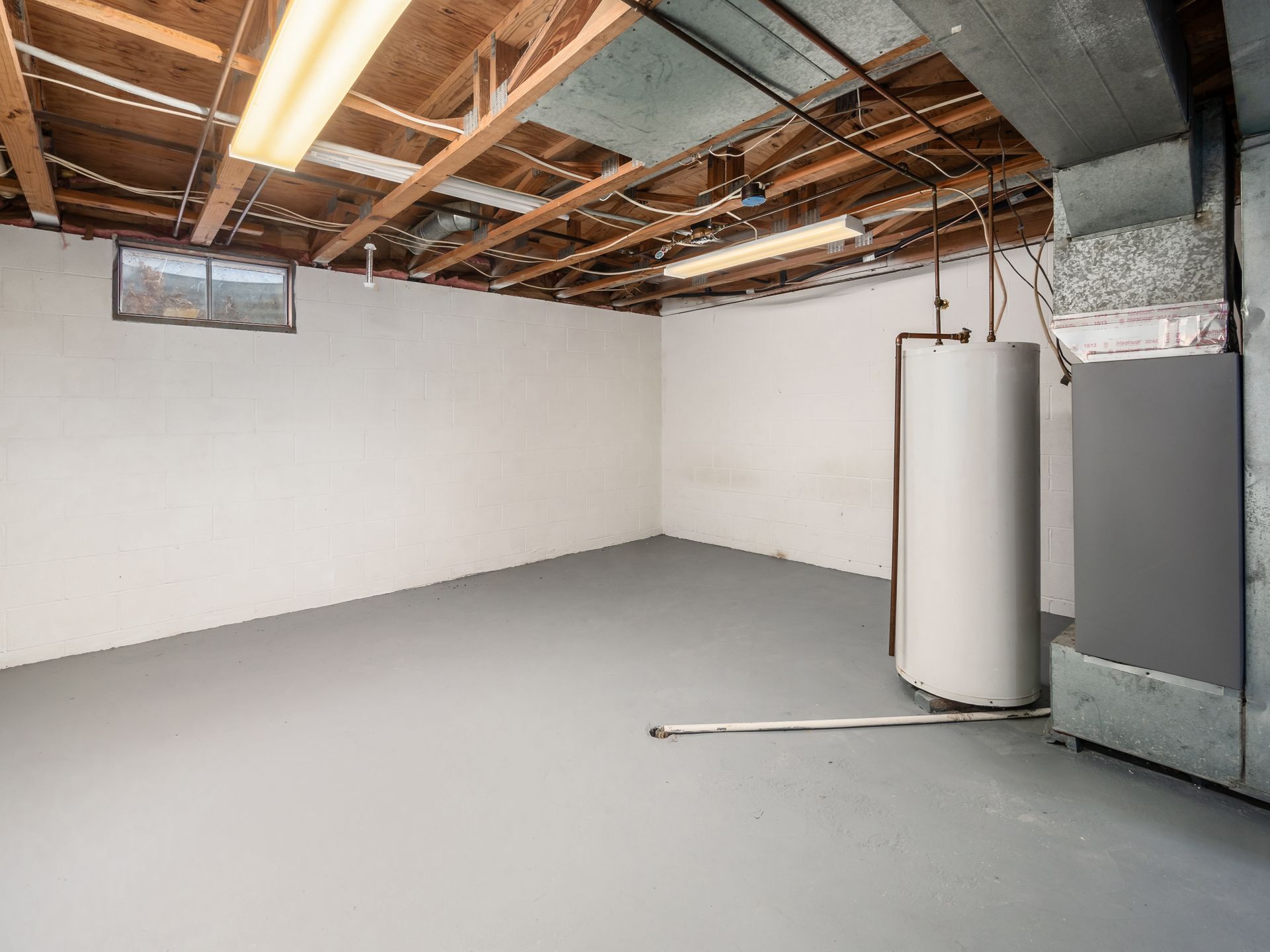 Building Photo - 7754 Deercrest Ct