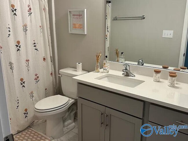 Building Photo - 4024 Rockland Cir SE