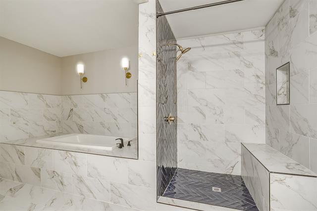 Building Photo - 1633 Trinity View St