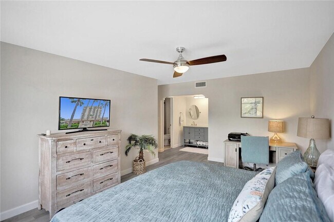 Building Photo - 5200 N Ocean Blvd