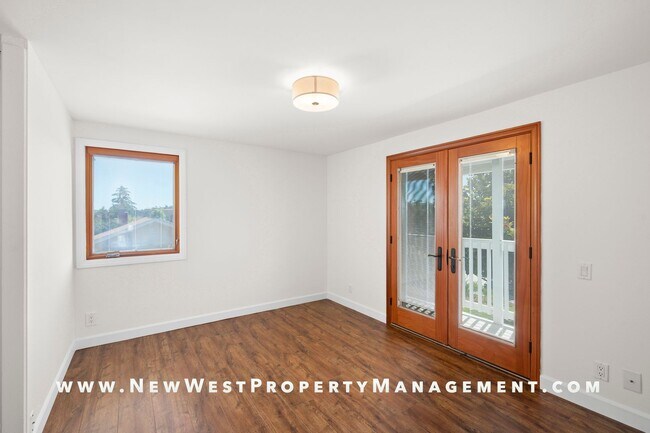 Building Photo - Renovated Poway 5-Bedroom, Available Now! ...