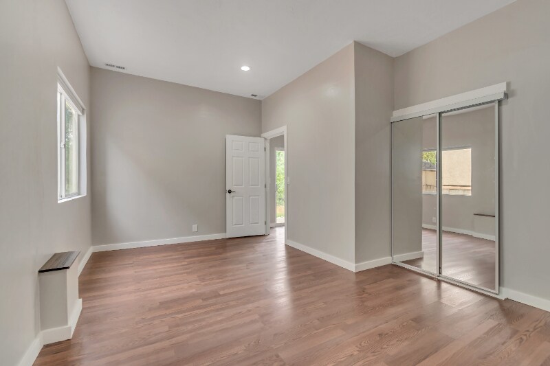 Building Photo - 2154 Wasatch Blvd