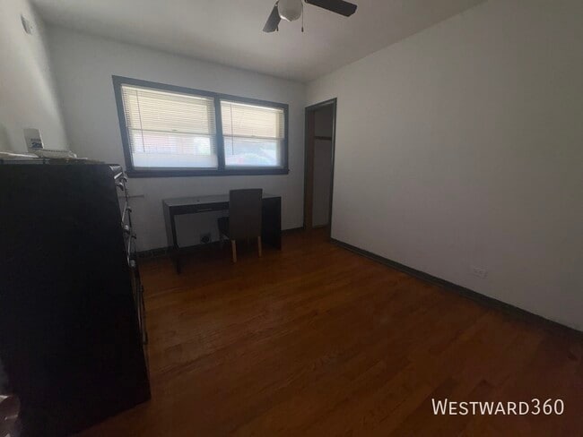 Building Photo - 13820 S Tracy-SFH