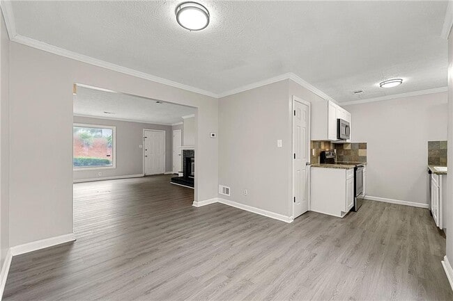 Building Photo - 218 Mill Creek Pl