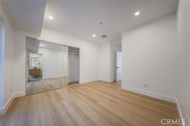 Building Photo - 1237 N Orange Dr