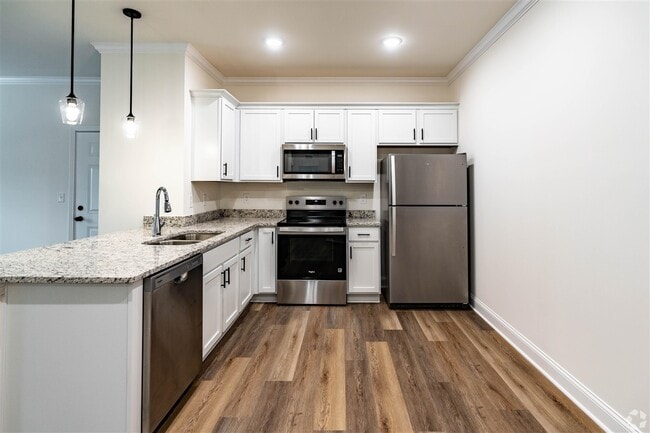 Building Photo - 8573 Grove Park St