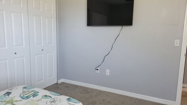 Building Photo - Seasonal/short term only 2/2 ground floor condo downtown Sarasota at Villagio!