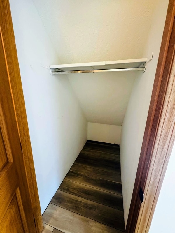 Building Photo - 7964-7966-7966 Goldsmith Dr