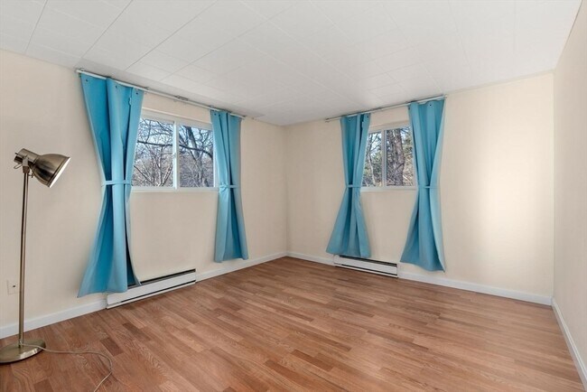 Building Photo - 5 Wampus Ave