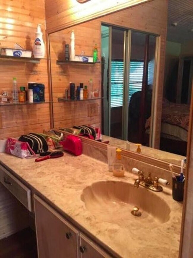 Building Photo - 22291 Woodspring Dr