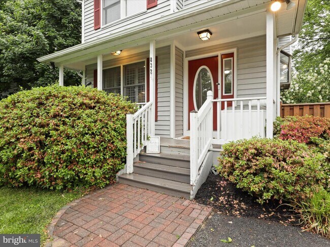 Building Photo - 8324 2nd Ave