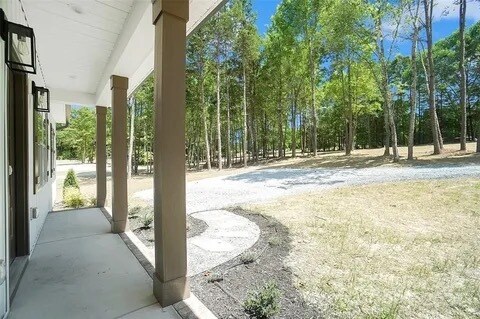 Building Photo - 9729 Bethel Church Rd