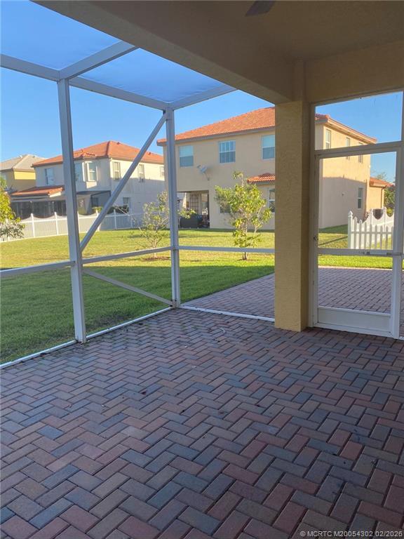 Building Photo - 11239 SW Barton Way