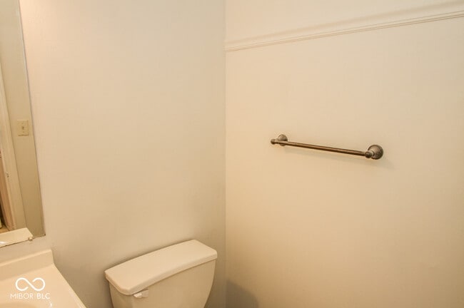 Building Photo - 1838 Keystone Lakes Dr