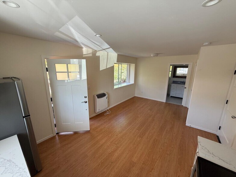 Building Photo - 7146 Danko Dr