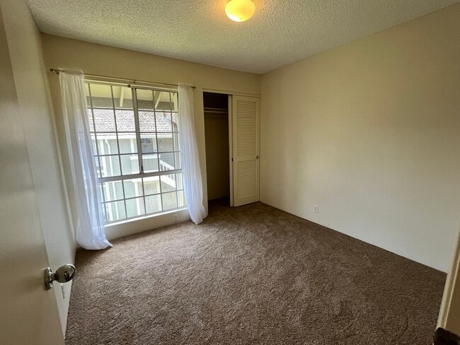Building Photo - 94-1351 Kulewa Loop #17s